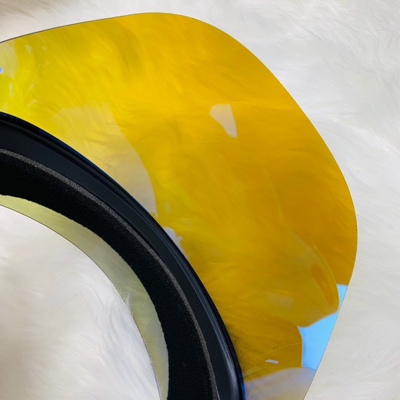 Futuristic mirror purple yellow sunvisor - Picture 3 of 5